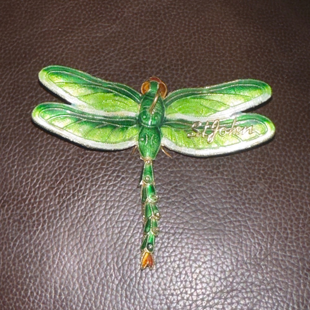 St. John Green Enamel Dragonfly Brooch Pin Gold Tone Designer Jewelry Accessory